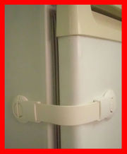 Замок - блокиратор от детей мультифункциональный (доставка по Украине