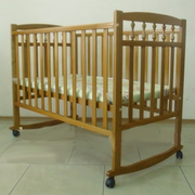 Детская кроватка Луиза без ящика Веселка + матрасик и защита