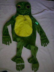 Продам Новогодний костюм Лягушонок 2-4 года
