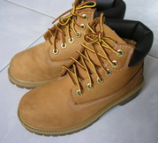 Обувь недорого на мальчика и девочку