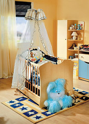 Детская кроватка «Юна»(ЭНРАН-АКРОС)