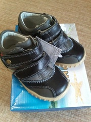 Продам кожаные ботиночки,  размеры 20-24