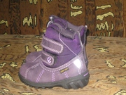 Продам зимние ботинки ECCO новые