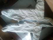 Продаю б/у демисезонный комбинезон Carters на 6-9 месяцев