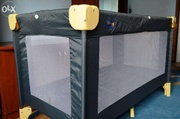 Продам детскую раскладную кровать-манеж MONBEBE. Италия.