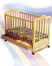 детская кровать из натурального дерева